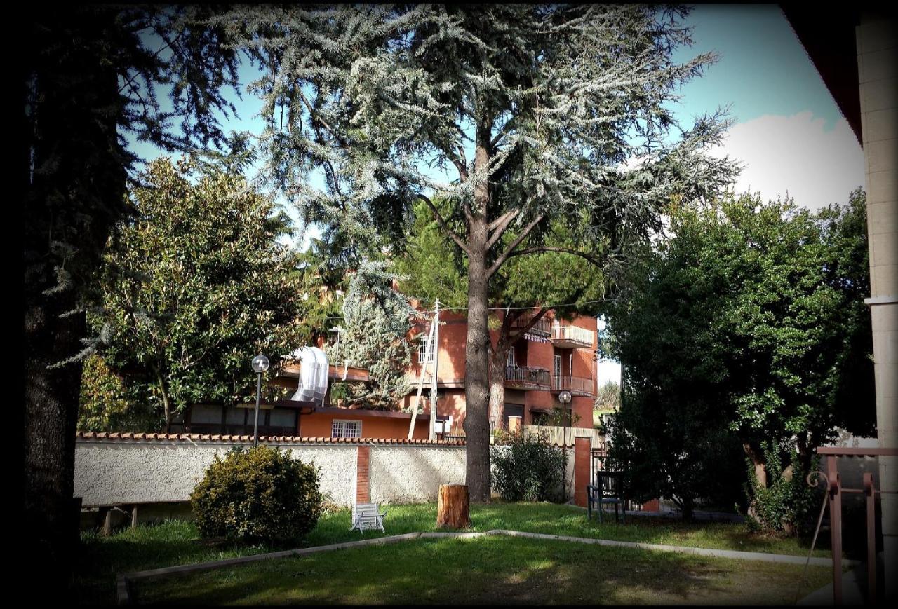 La Casa Degli Oleandri Casa de hóspedes *